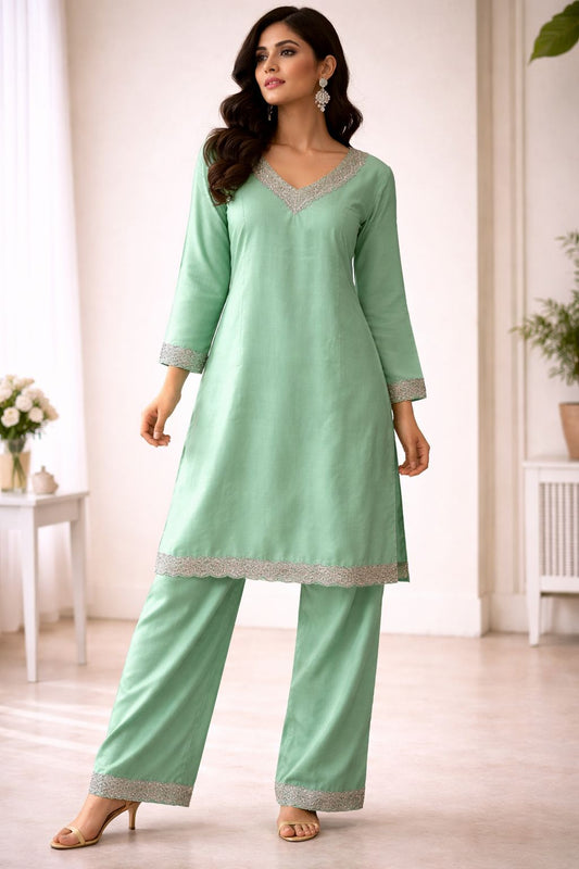 Mint Whisper Set