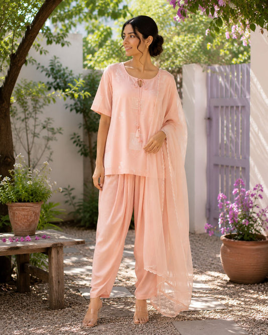 Blush Appliqué
